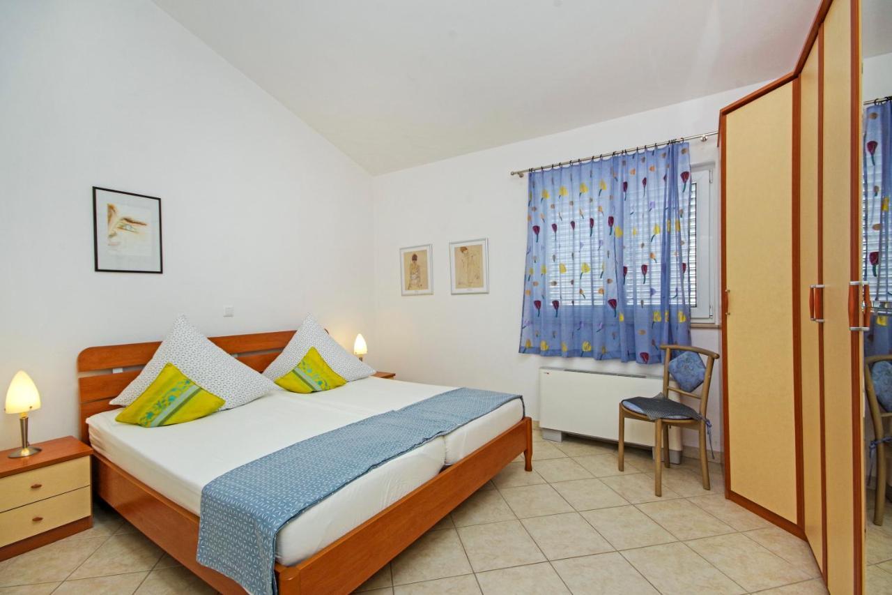 Matanovi Dvori Md Apartments Макарська Екстер'єр фото