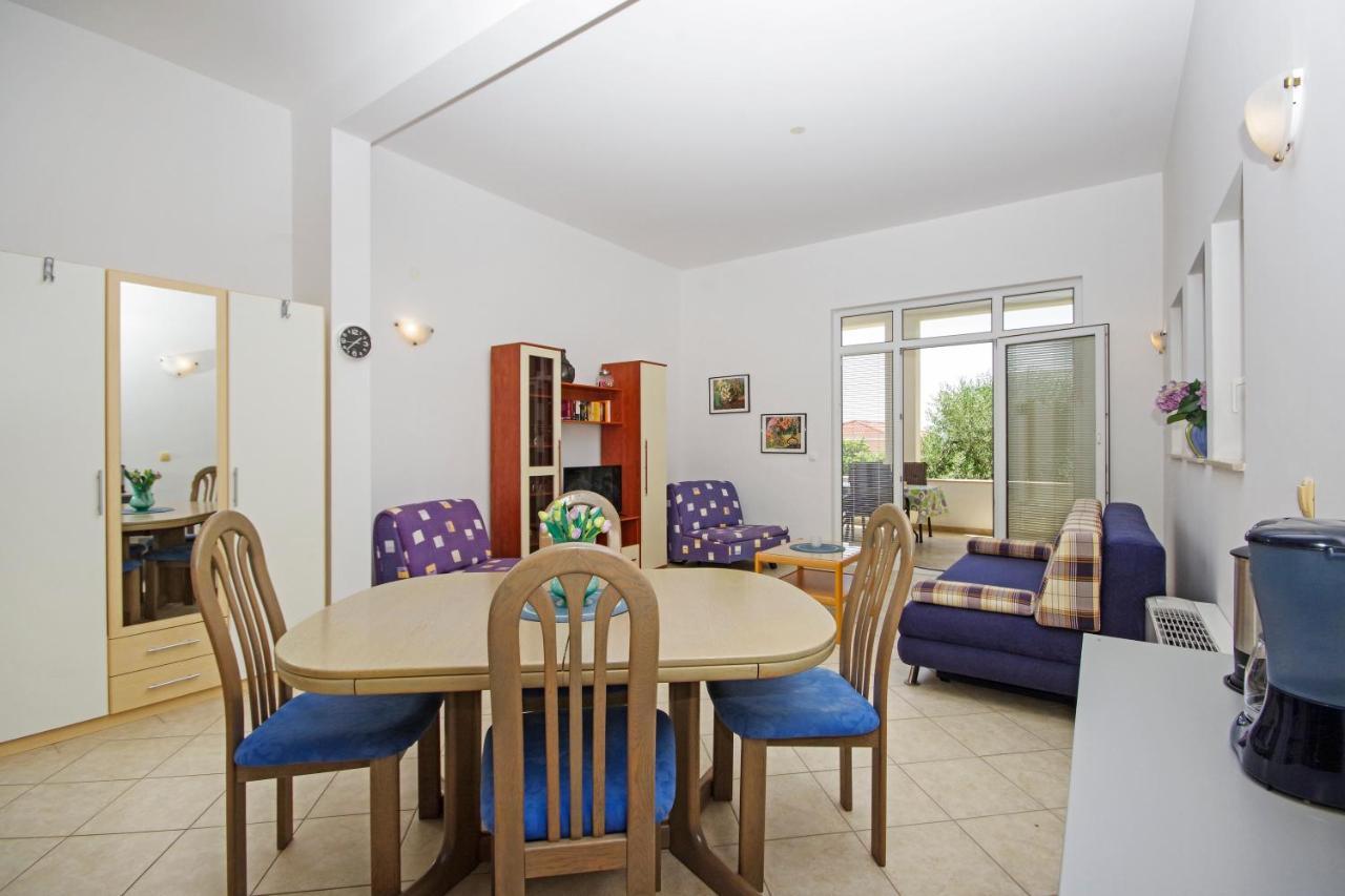 Matanovi Dvori Md Apartments Макарська Екстер'єр фото